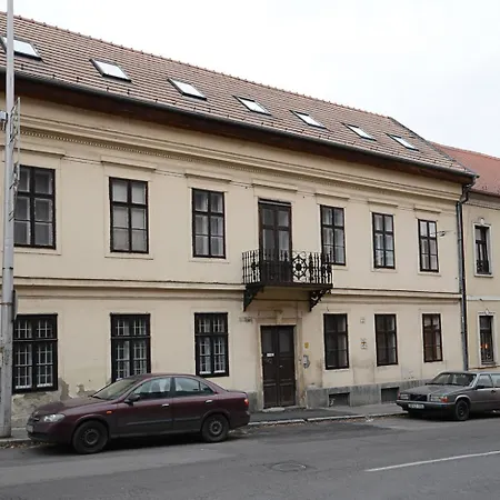 Centrum Apartman Pécs Exterior photo